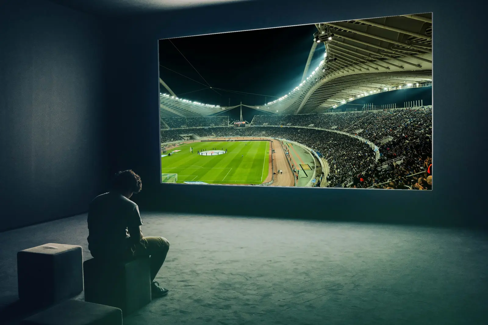 Match de foot en direct sur un grand écran en 4K avec l'IPTV Algérie